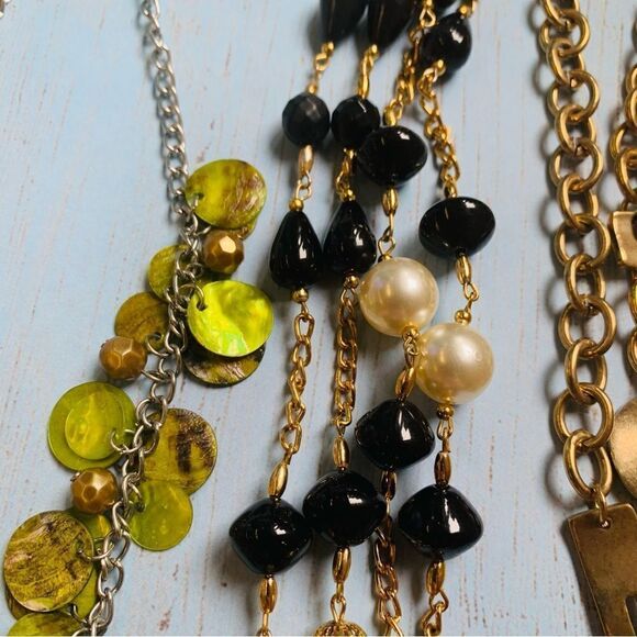 Necklace Bundle  - Picture 3 of 5